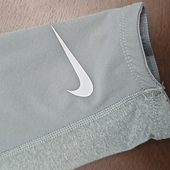 NIKE Kids Boys M Pro Gray Leggings Football Track Cold Gear - Picture 2 of 8